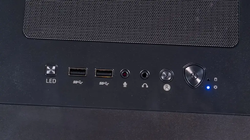 Panneau avant PC gamer FlowUP avec ports USB, audio et bouton power rétroéclairé