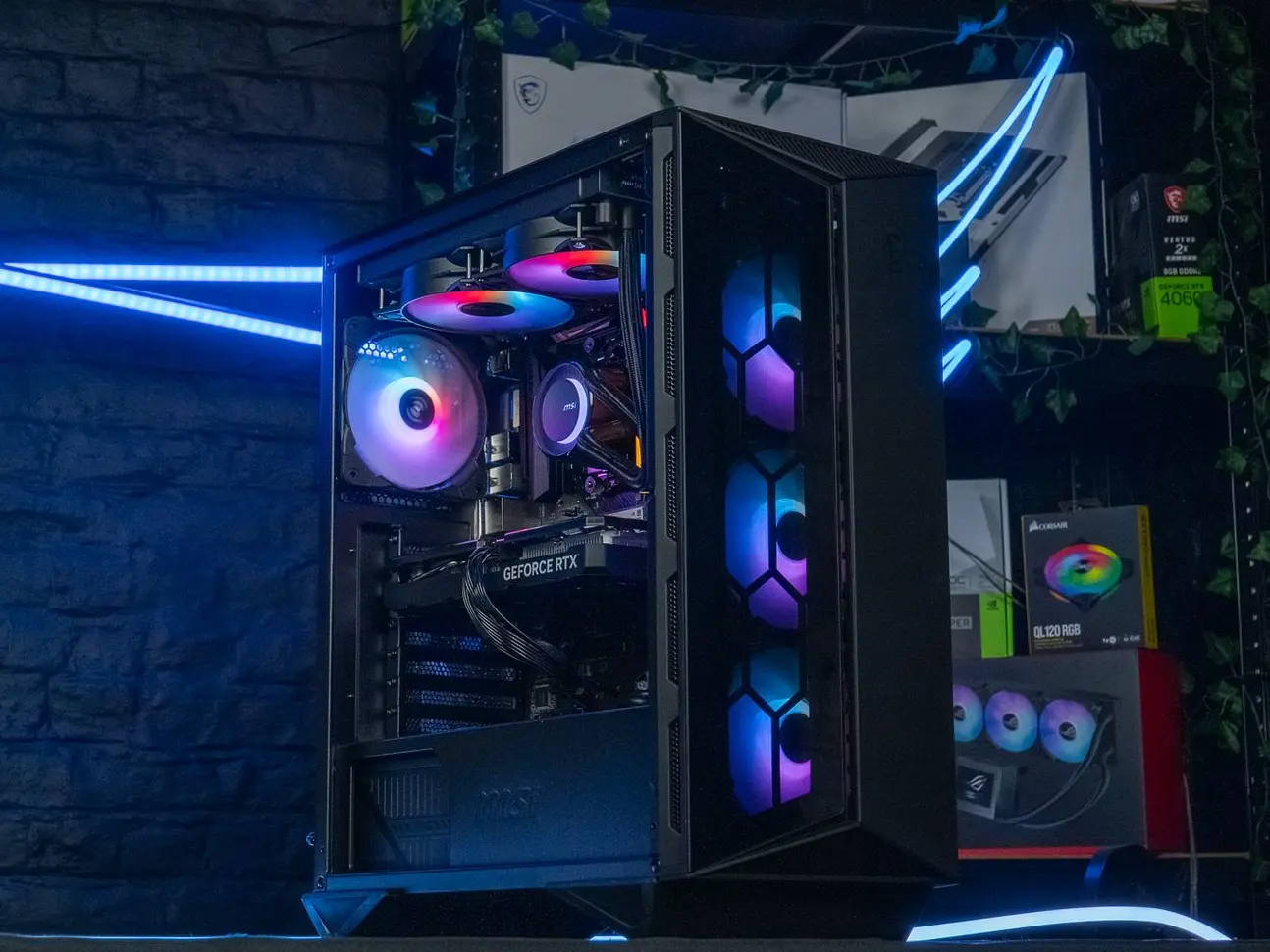 PC Gamer Savannah FlowUP RTX 5060Ti